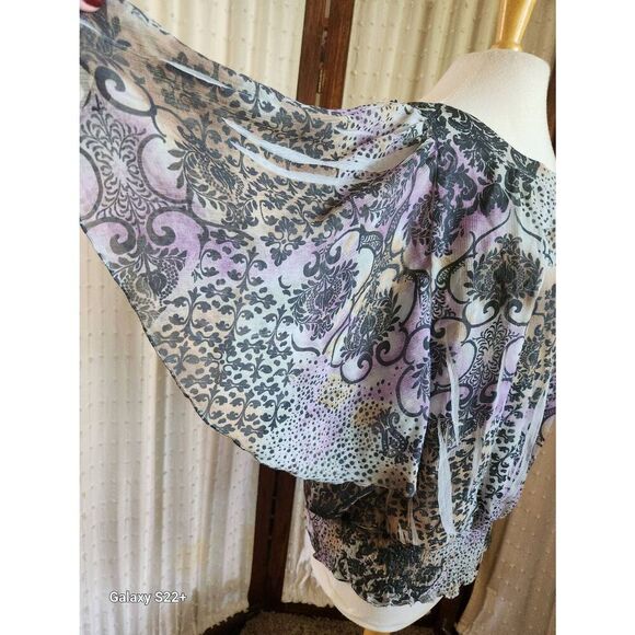 f2 Cato Woman's green pattern blouse - Picture 6 of 12